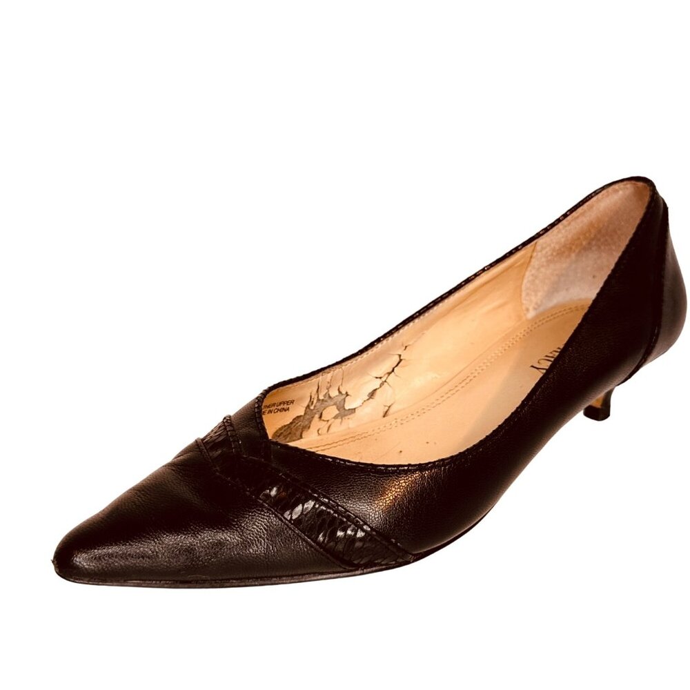 Ellen Tracy Women's Black Leather Kalli Kitten Heels - Pointed Toe Size 5.5